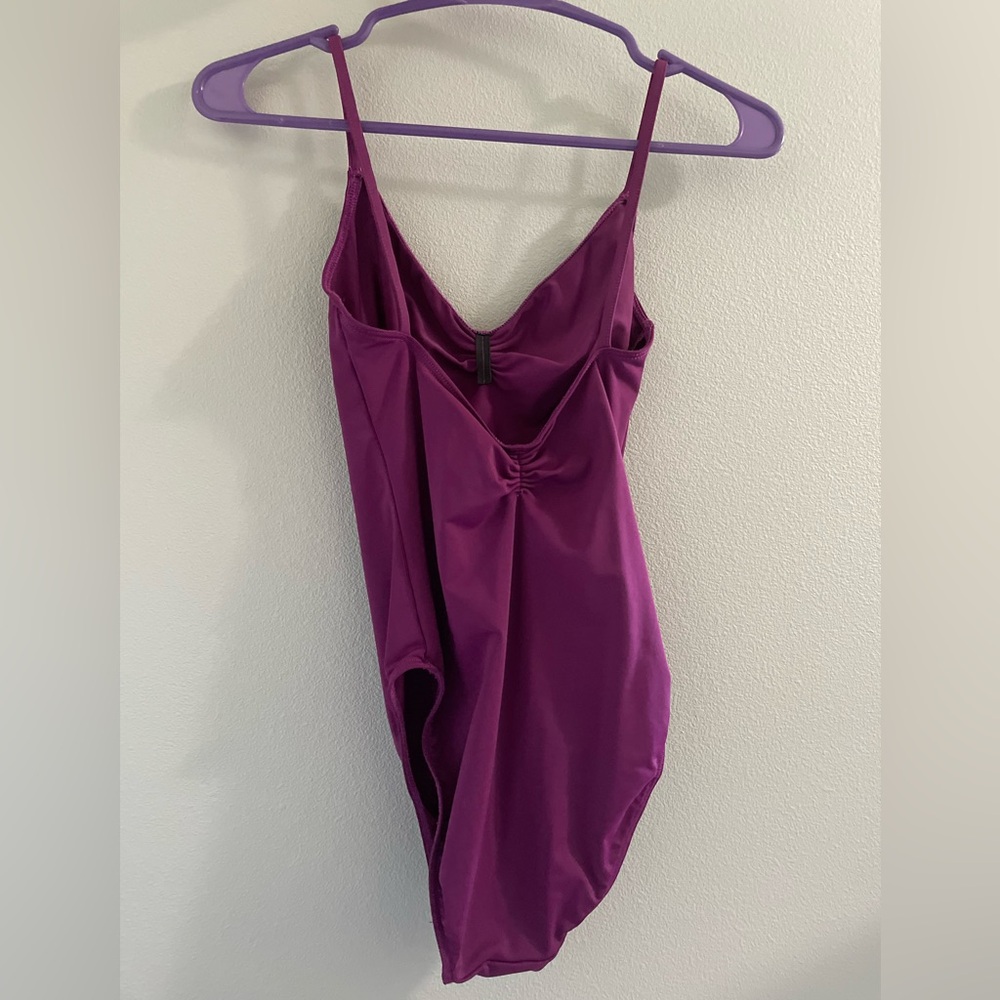 Bullet Pointe plum camisole leotard size M - Picture 2 of 4
